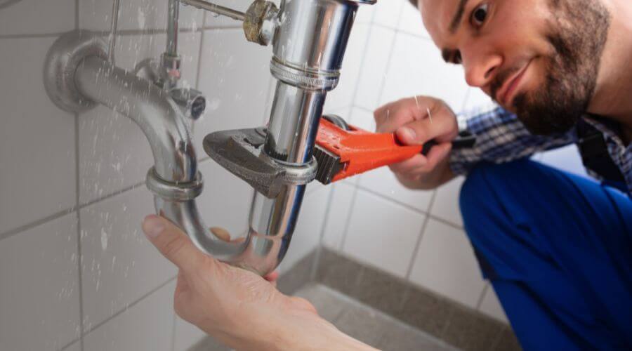 Professional expert plumbing services in Dewy Rose, GA